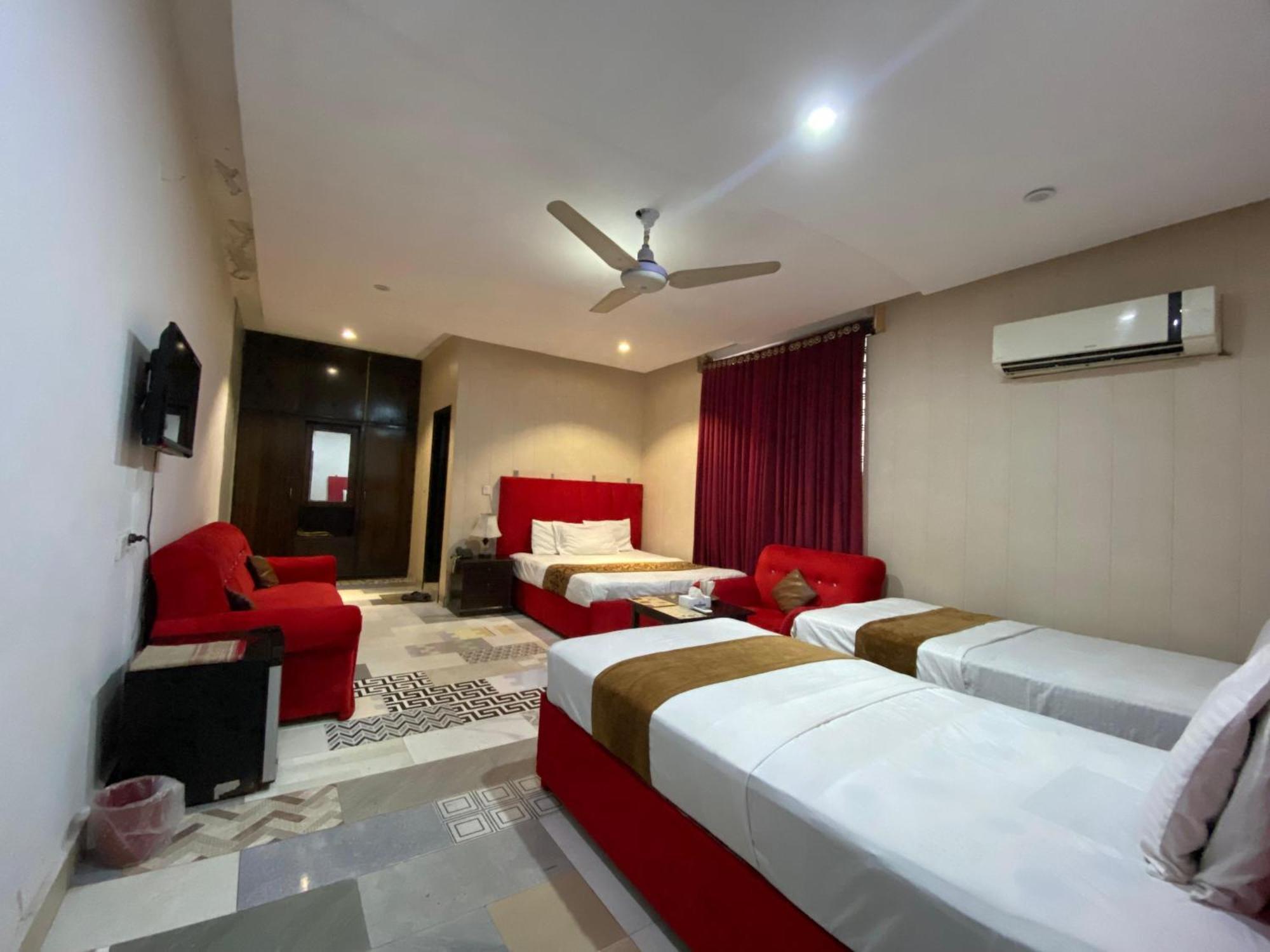 Hotel Tulip Inn, Gulberg Lahore Eksteriør bilde