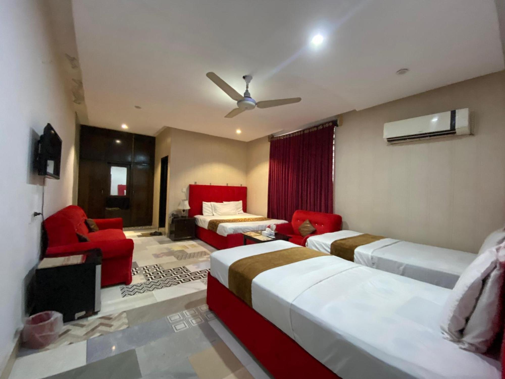 Hotel Tulip Inn, Gulberg Lahore Eksteriør bilde