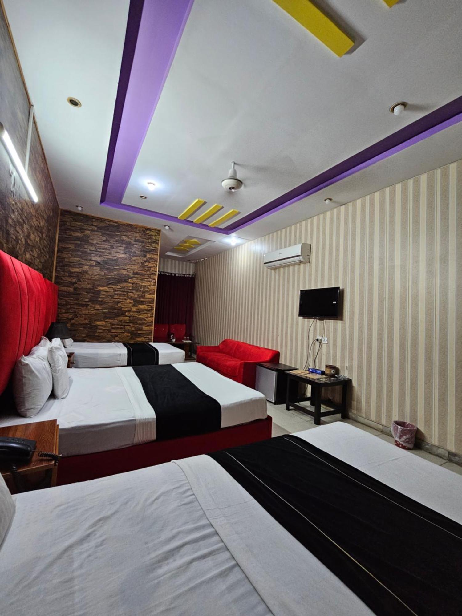 Hotel Tulip Inn, Gulberg Lahore Rom bilde