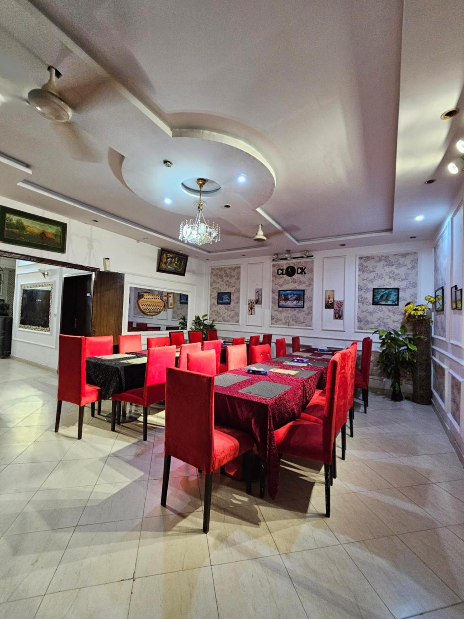 Hotel Tulip Inn, Gulberg Lahore Eksteriør bilde