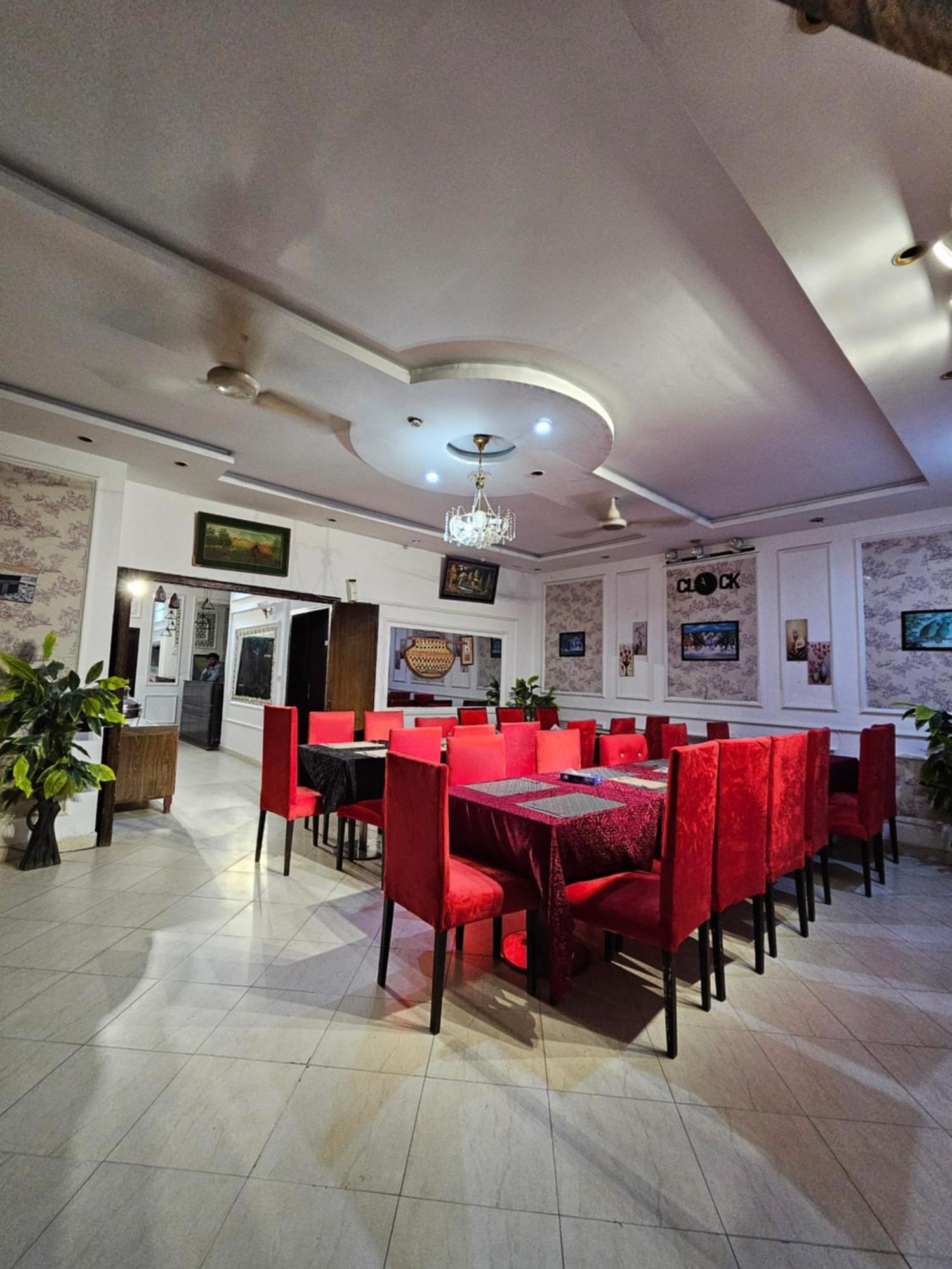 Hotel Tulip Inn, Gulberg Lahore Eksteriør bilde