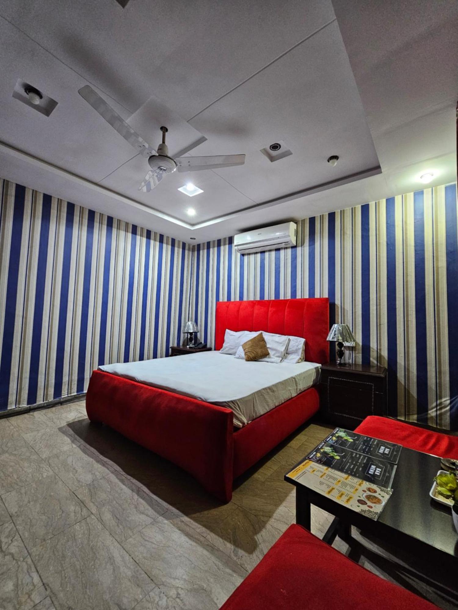 Hotel Tulip Inn, Gulberg Lahore Eksteriør bilde