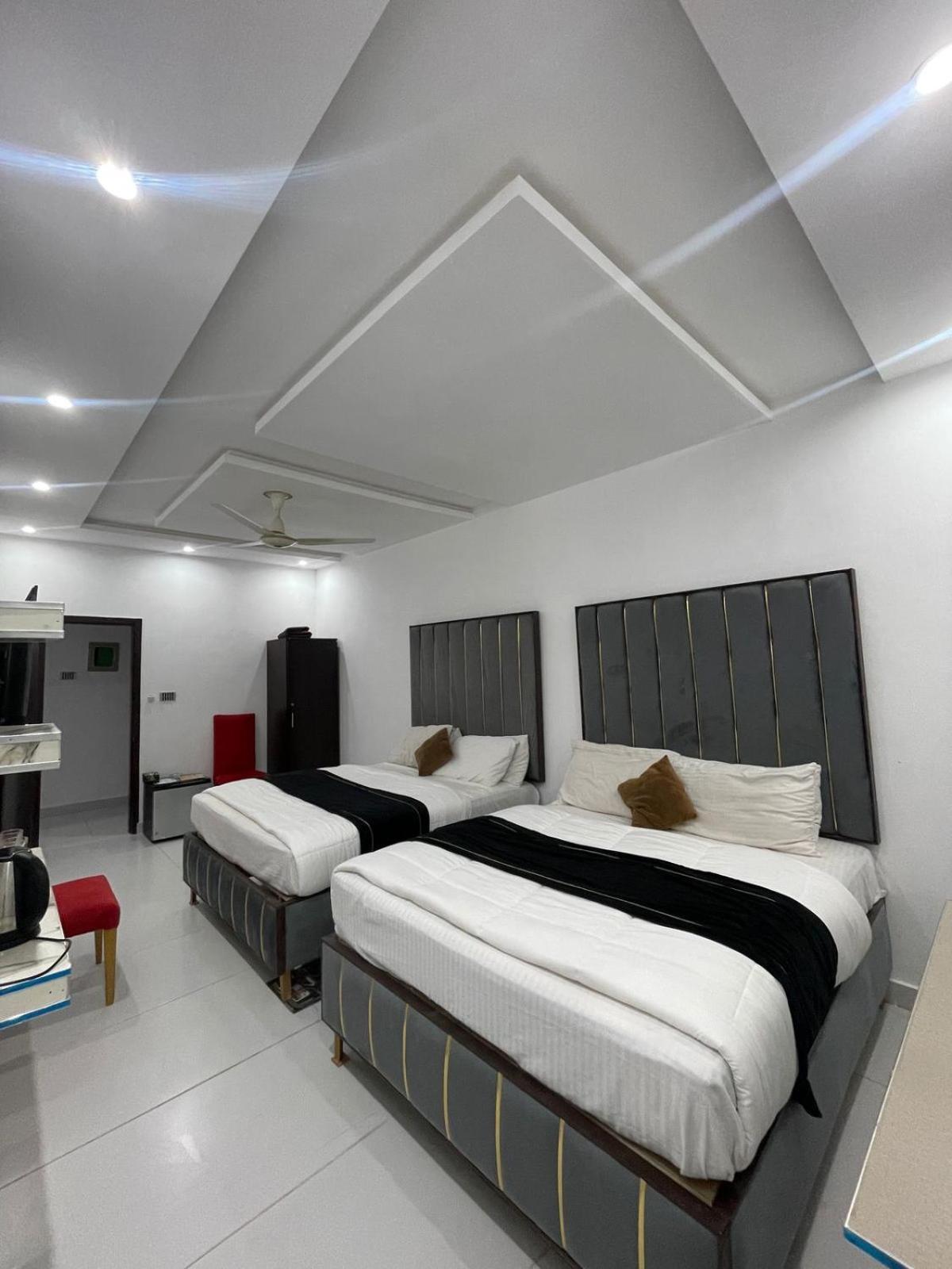 Hotel Tulip Inn, Gulberg Lahore Eksteriør bilde