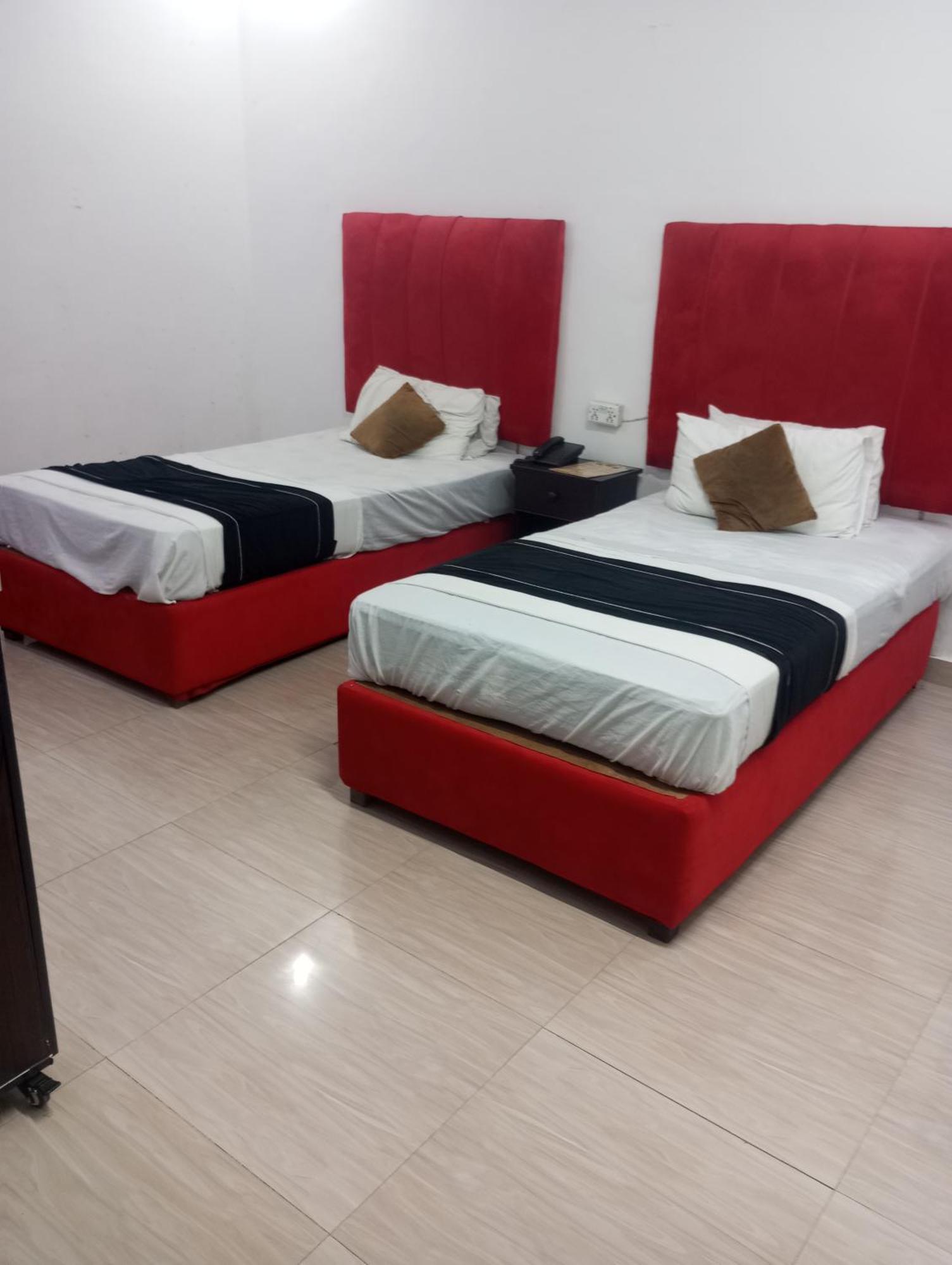 Hotel Tulip Inn, Gulberg Lahore Eksteriør bilde